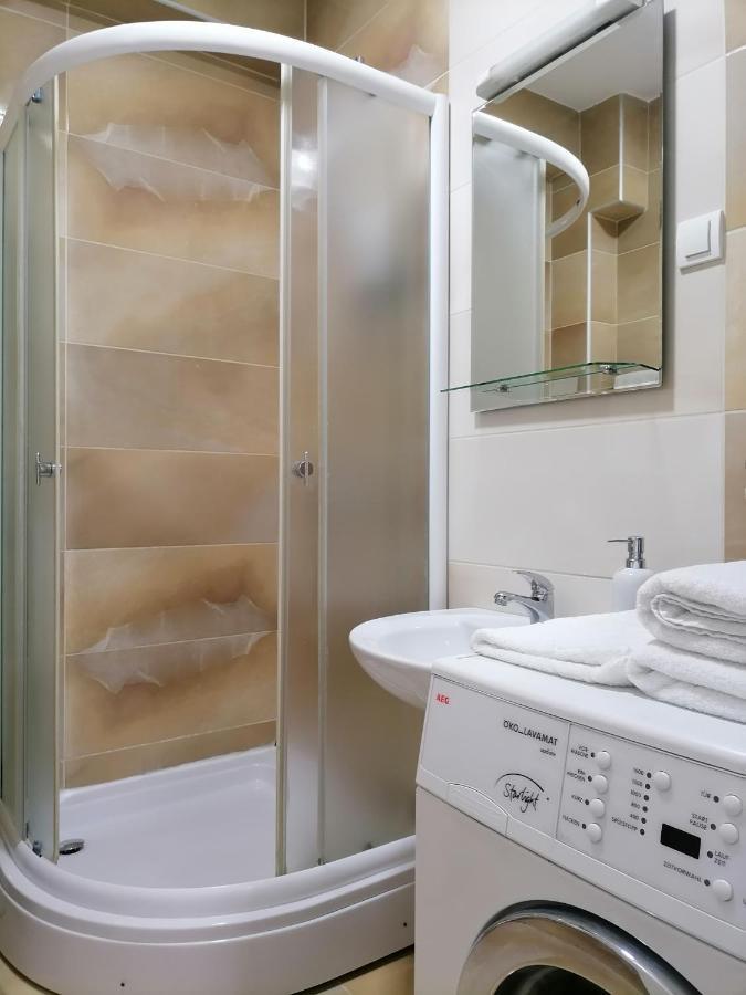 Apartman Mia Sremska Mitrovica Exterior photo